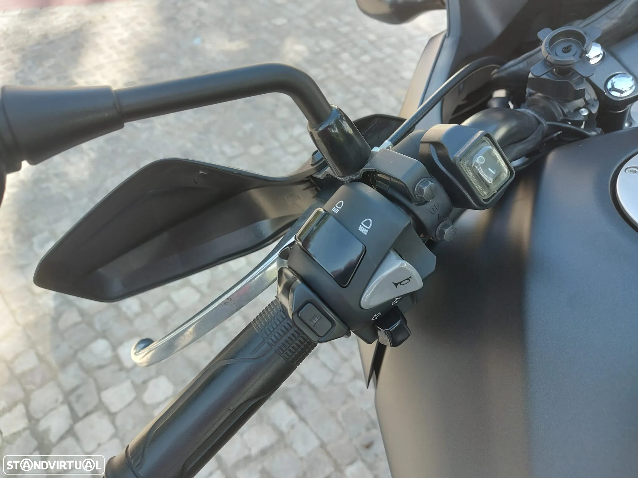 Honda CB 500XA - 7