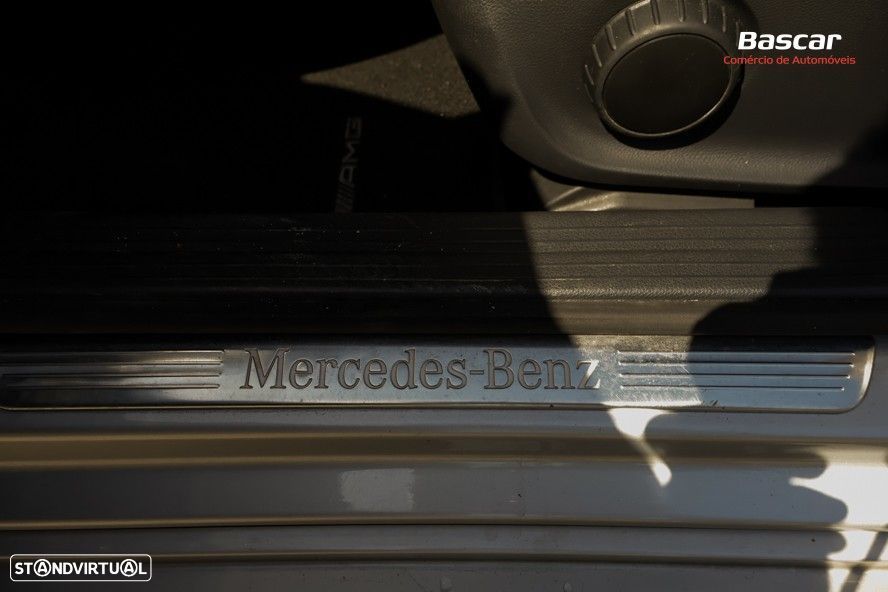 Mercedes-Benz CLA 200 d AMG Line - 55