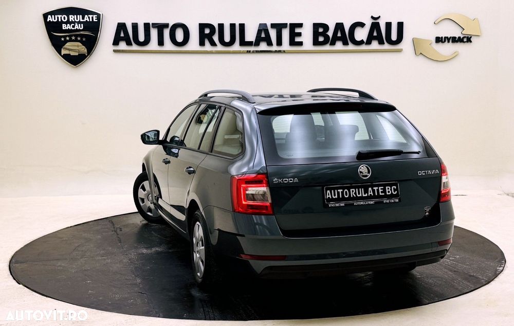 Skoda Octavia - 5