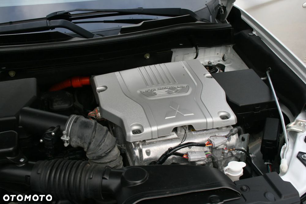 Mitsubishi Outlander Instyle + - 11