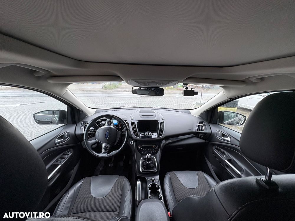 Ford Kuga 2.0 TDCi 4WD ST-Line - 4