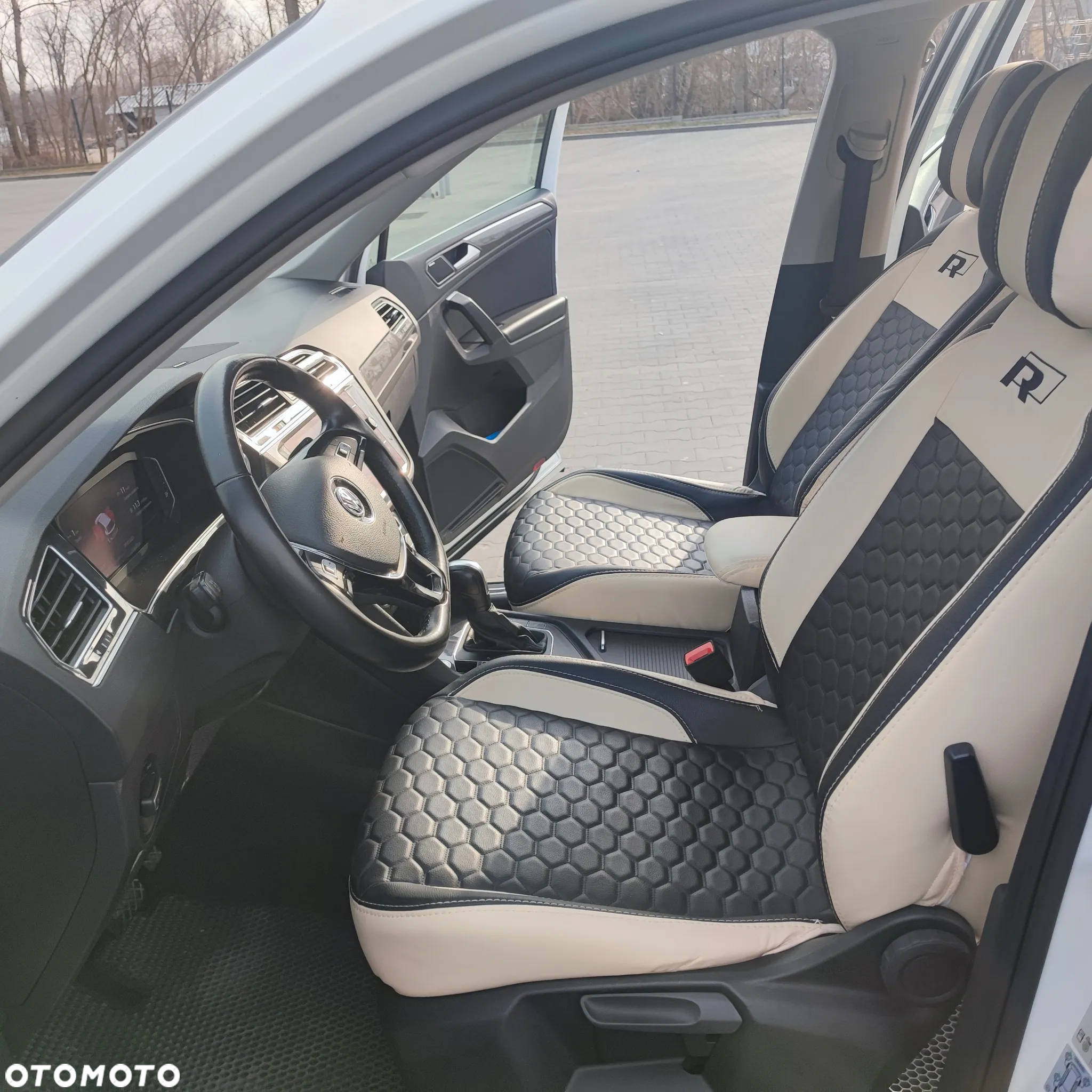 Volkswagen Tiguan 2.0 TDI SCR DSG R-Line - 5