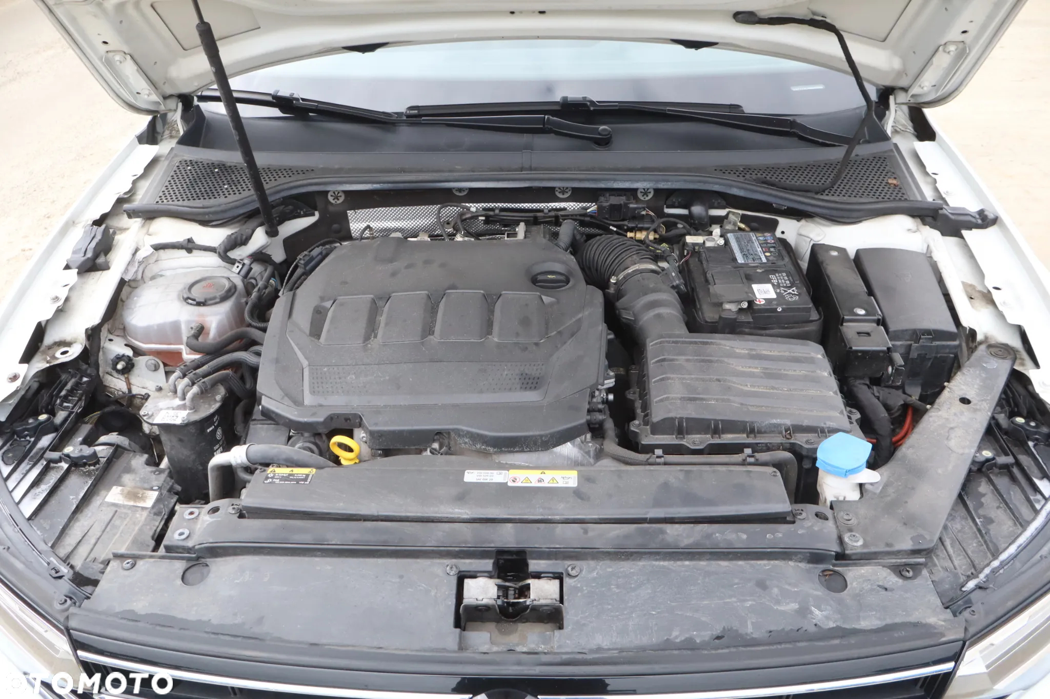 Volkswagen Passat 2.0 TDI EVO Business - 14