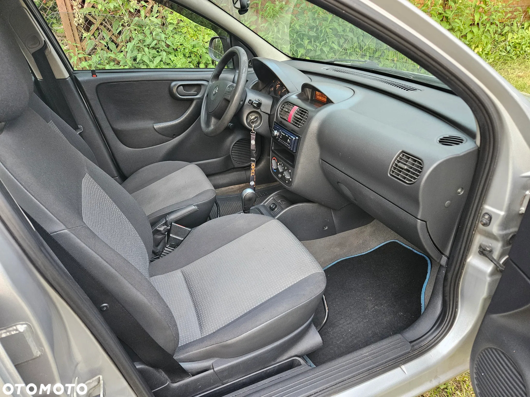 Opel Corsa 1.2 16V Enjoy Easytronic - 5