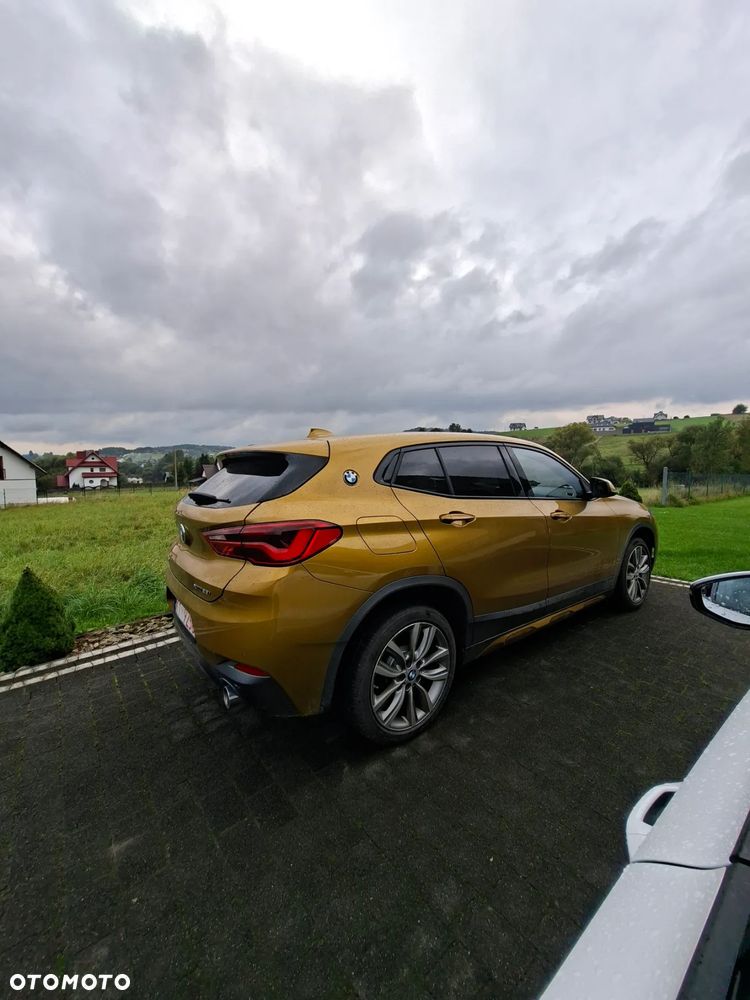 BMW X2 xDrive20i Advantage Plus - 1