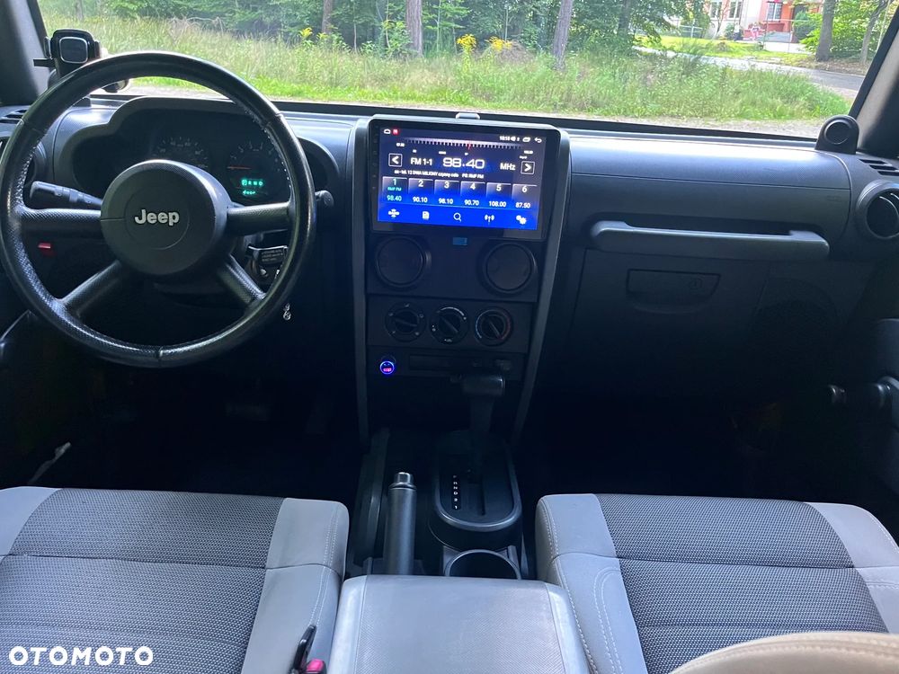 Jeep Wrangler Unlimited 3.8 Automatik Sahara - 12