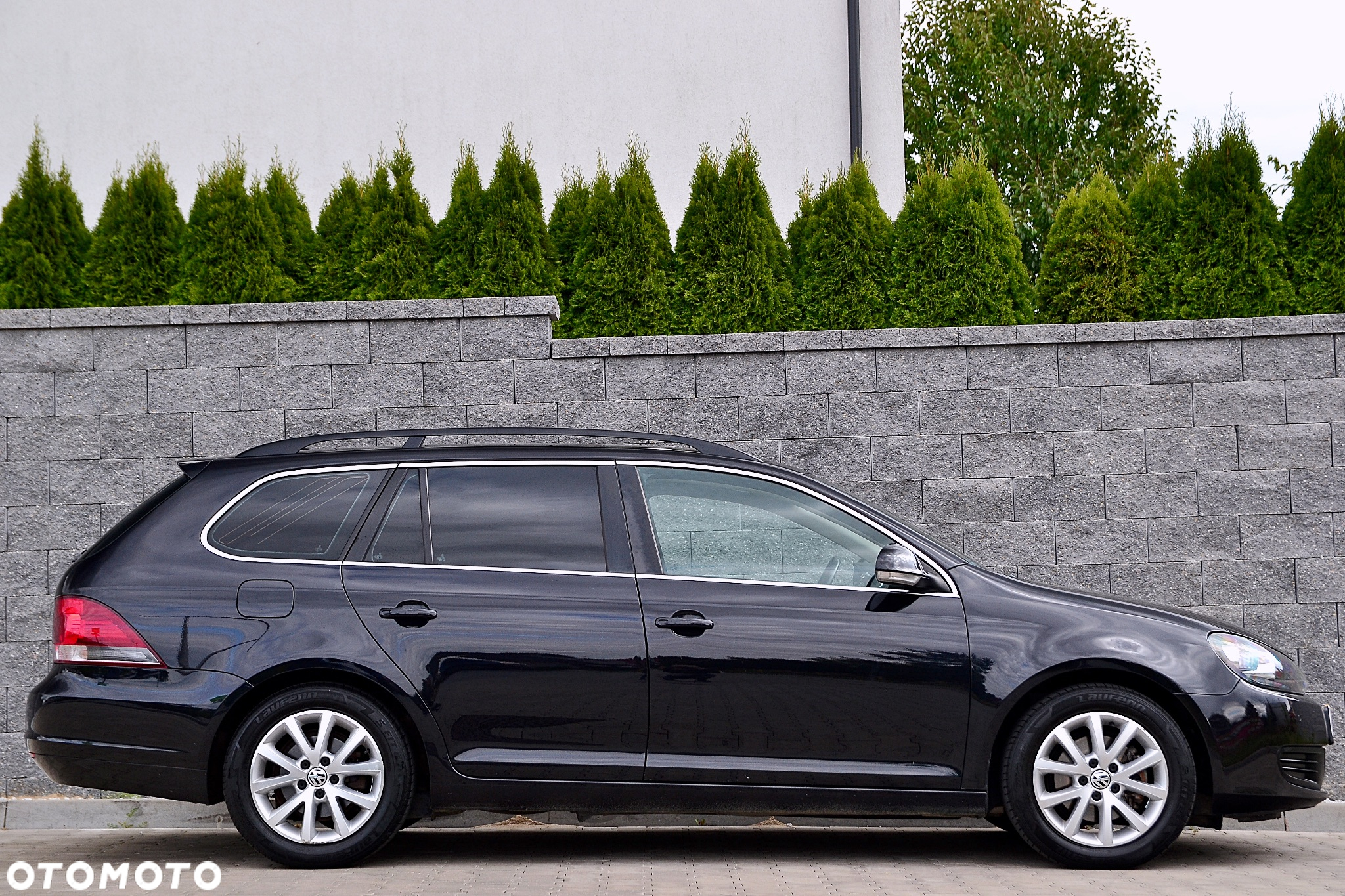 Volkswagen Golf 1.6 TDI BlueMotion Technology Comfortline - 4