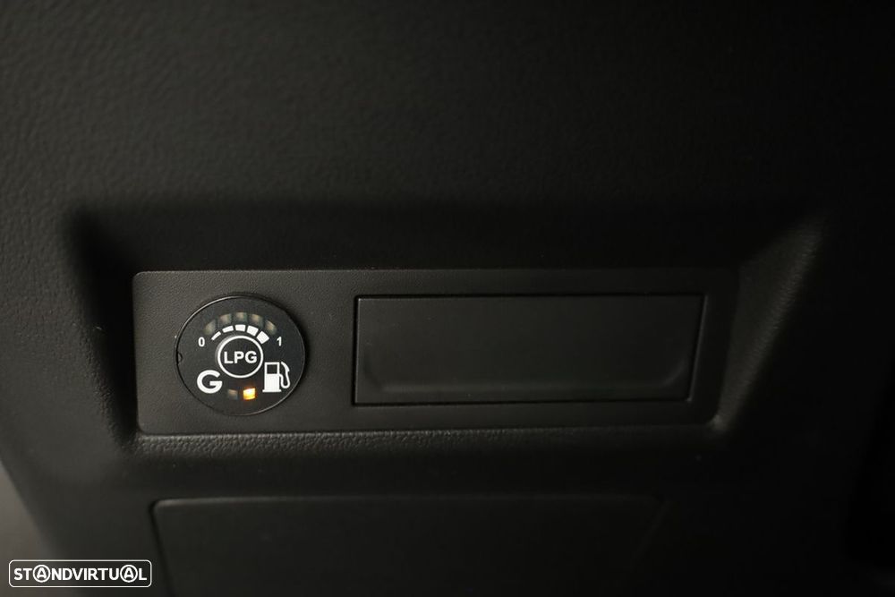 Renault Captur 1.0 TCe Techno Bi-Fuel - 21