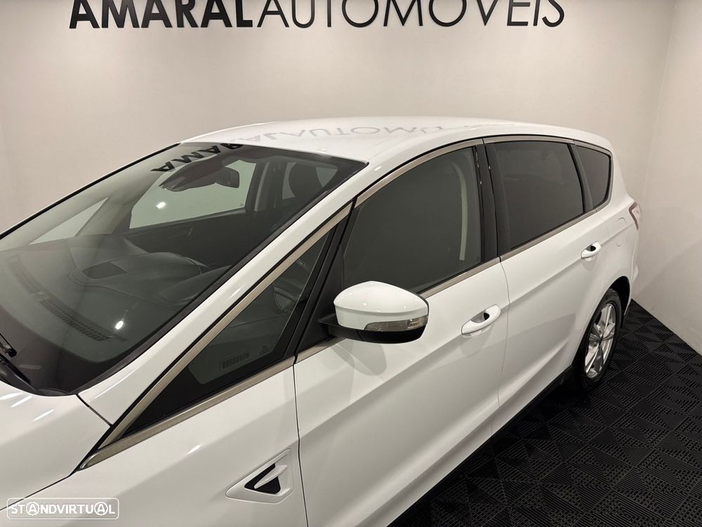 Ford S-Max 2.0 TDCi Titanium - 18