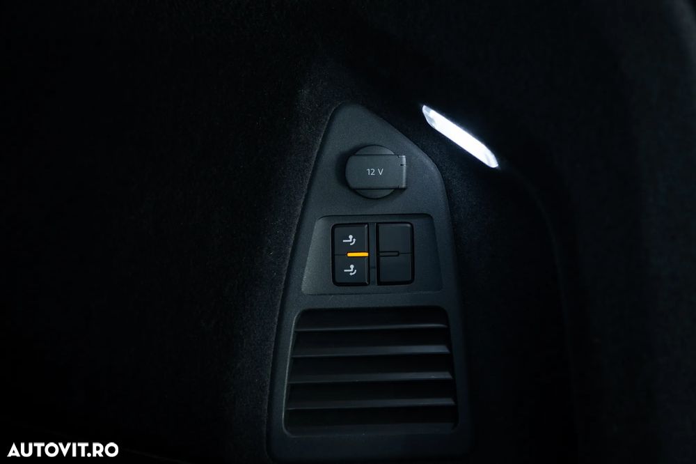 Volkswagen Touareg - 24