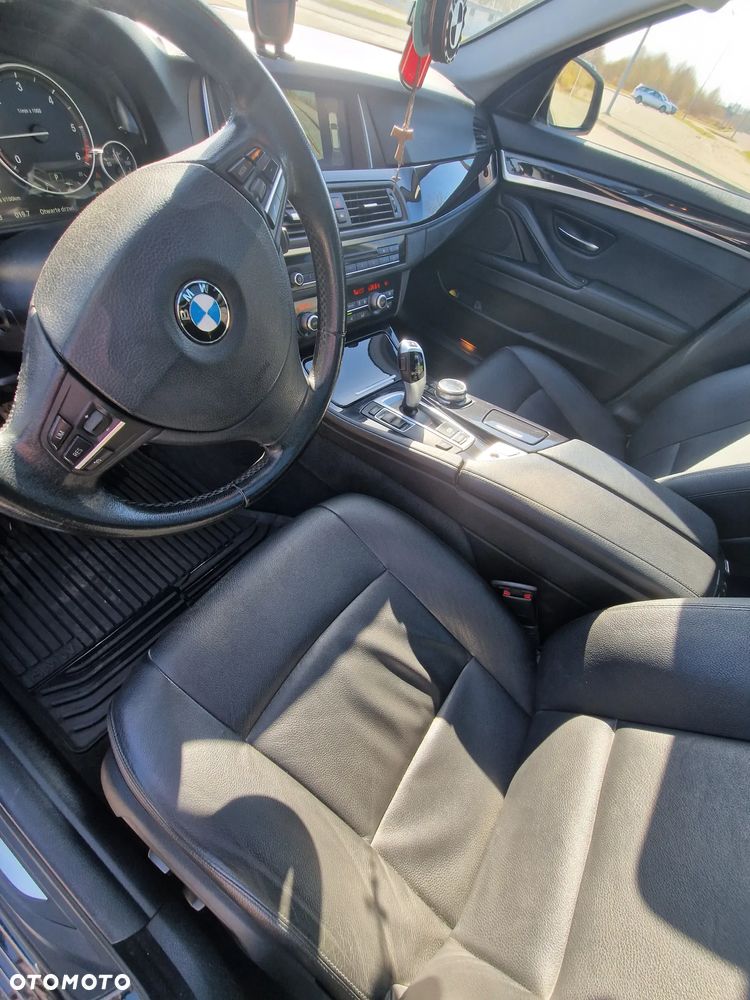 BMW Seria 5 520d - 22