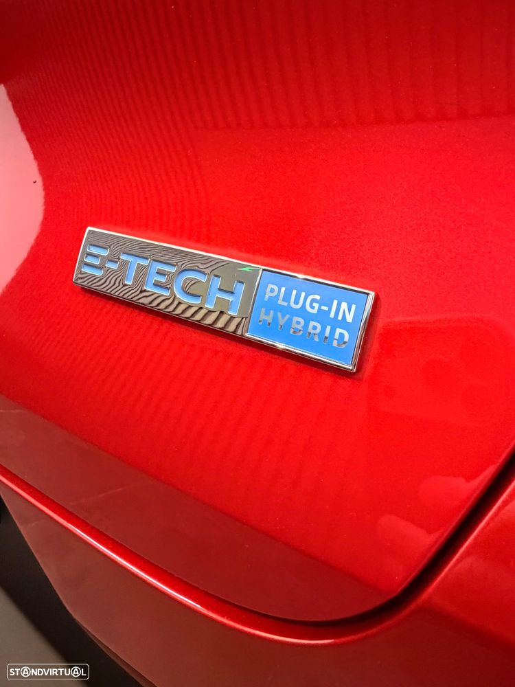 Renault Captur 1.6 E-Tech Plug-In RS Line - 19