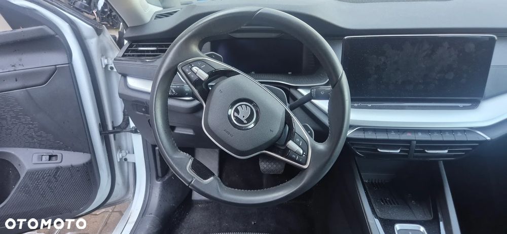 Skoda Octavia 2.0 TDI Edition 130 Essence DSG - 39