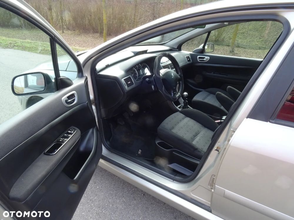 Peugeot 307 HDi 135 Tendance - 5