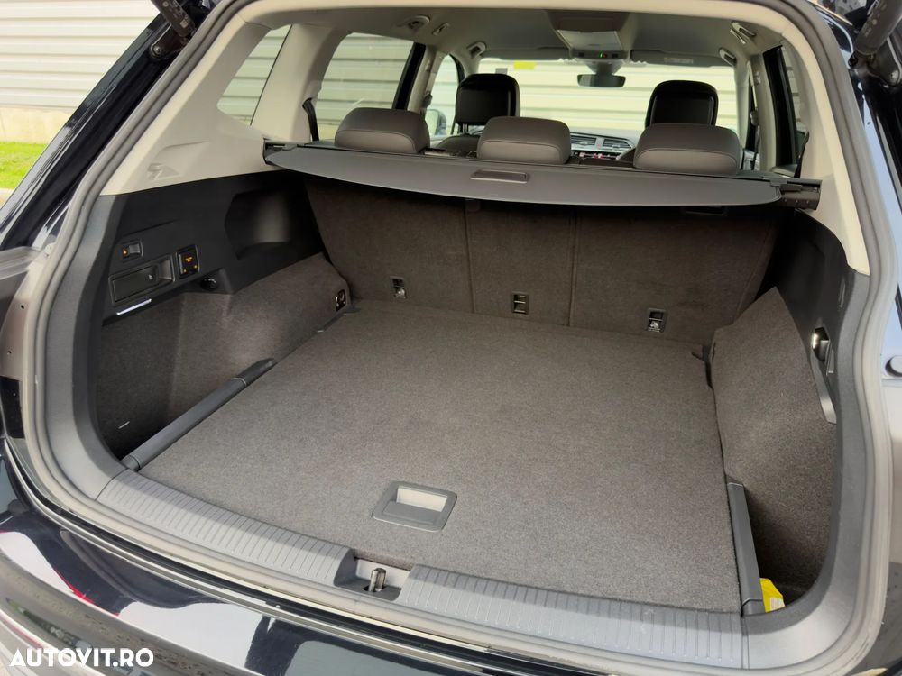 Volkswagen Tiguan - 25