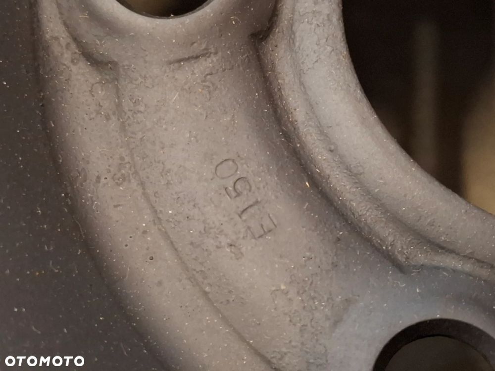 Felgi stalowe 16 cali komplet Renault Trafic III 2019 rok z czujnikami - 8