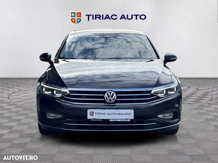 Volkswagen Passat 2.0 TDI DSG Comfortline - 9