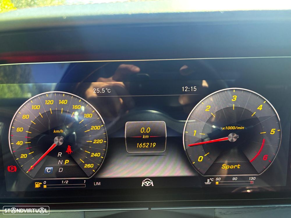 Mercedes-Benz CLS 400 d 4Matic AMG Line - 32