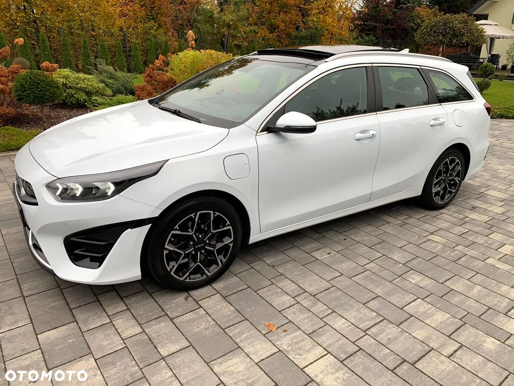 Kia Ceed 1.6 GDI PHEV Business Line DCT - 30