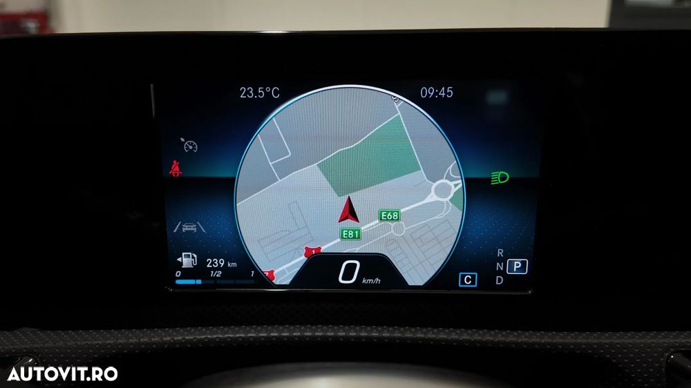 Mercedes-Benz CLA 220 d 4MATIC Coupe Aut. - 23
