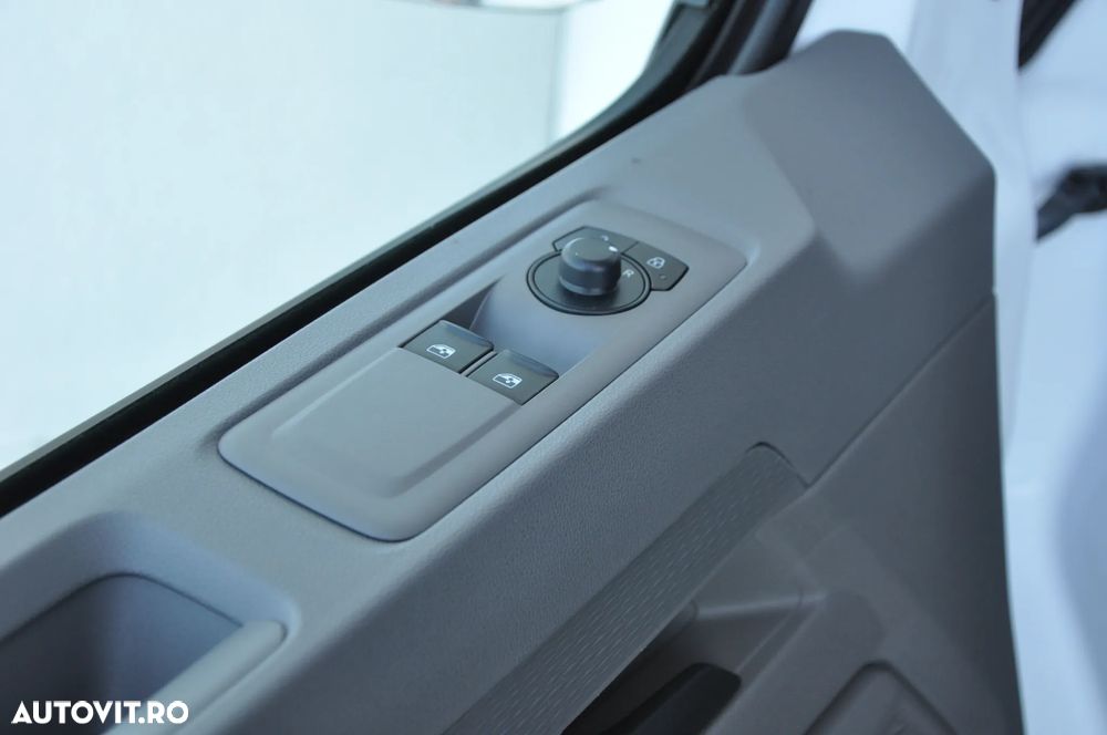 Volkswagen Transporter 2.0 110 kW LR - 10