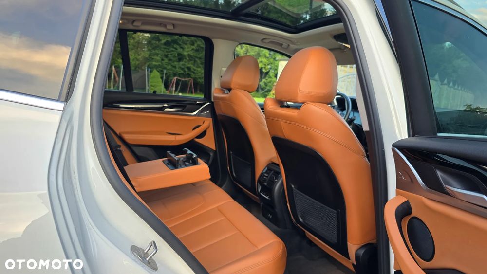 BMW X3 xDrive30e Business Edition sport - 28