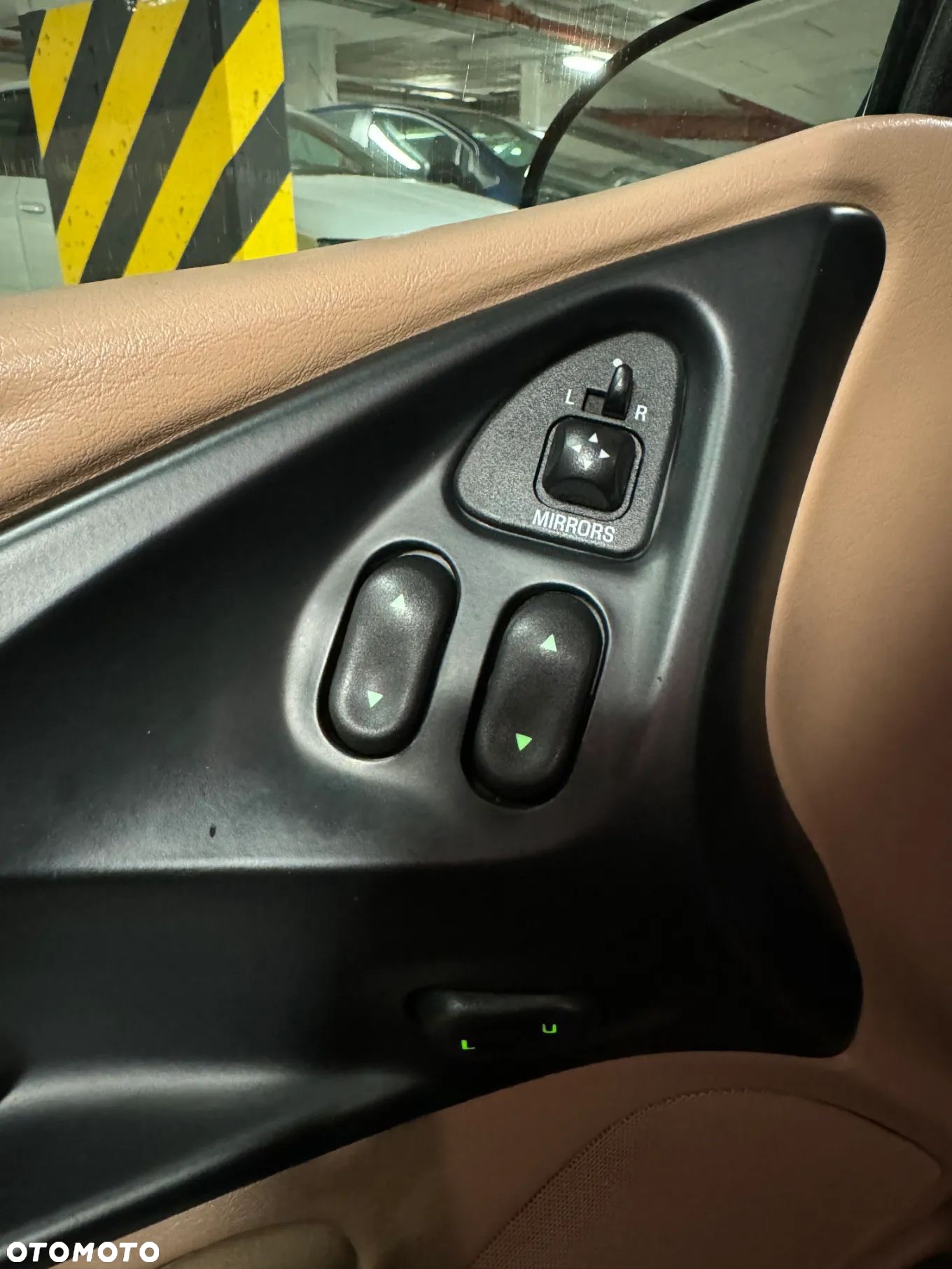 Ford Thunderbird 5.0 Sport - 17