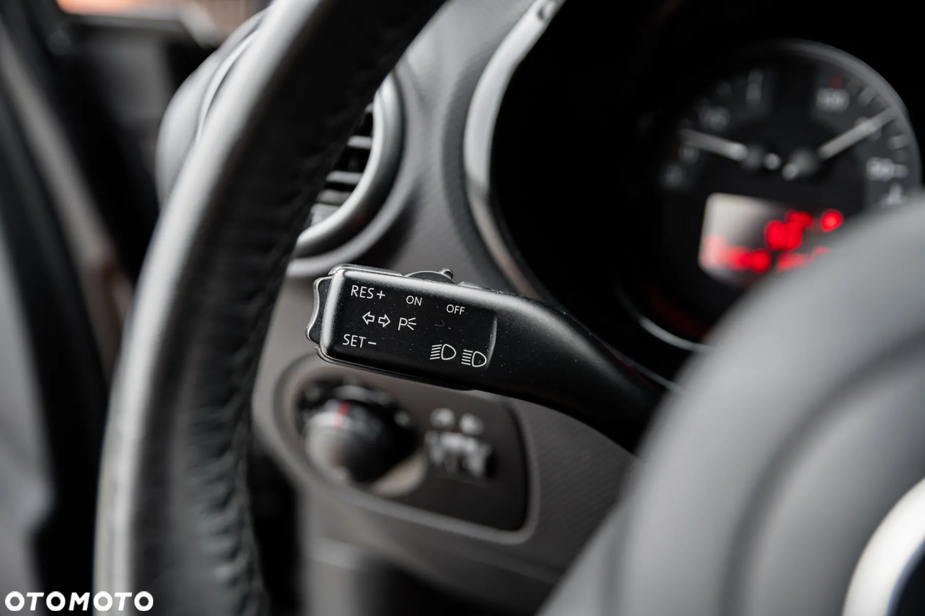 Seat Leon 2.0 T FSI Stylance - 32