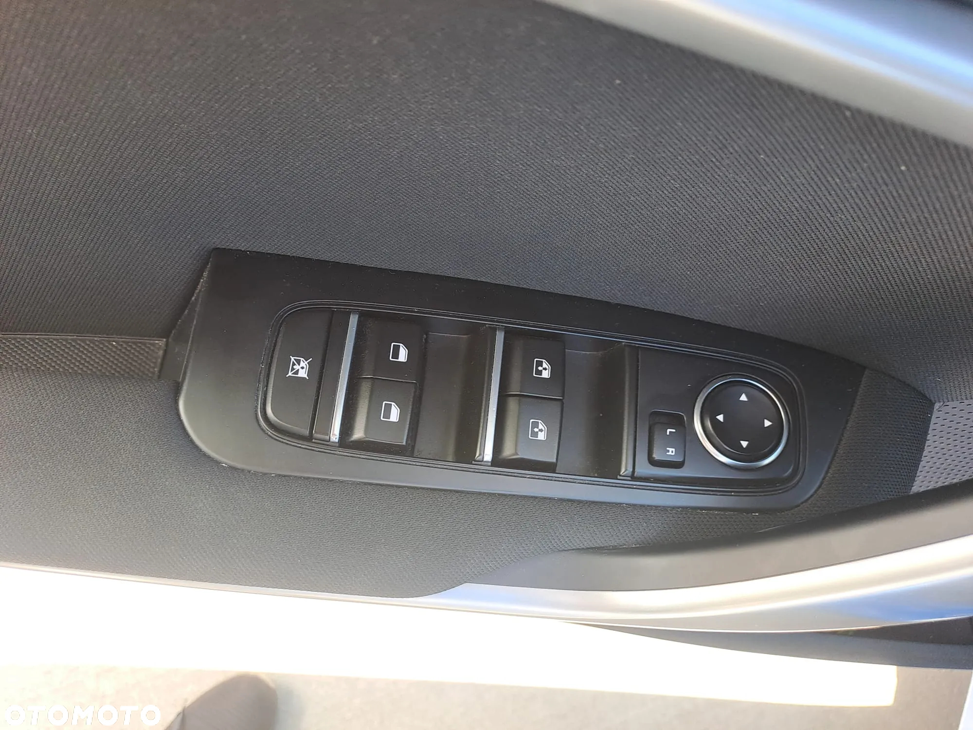 Kia Ceed 1.5 T-GDI M - 11
