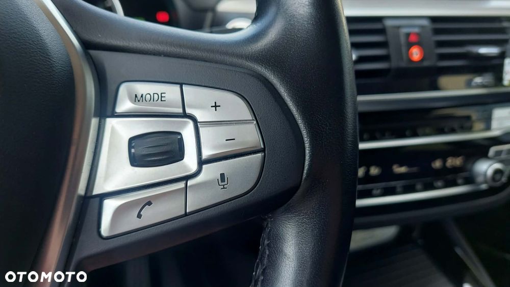 BMW X3 xDrive30d Luxury Line - 17