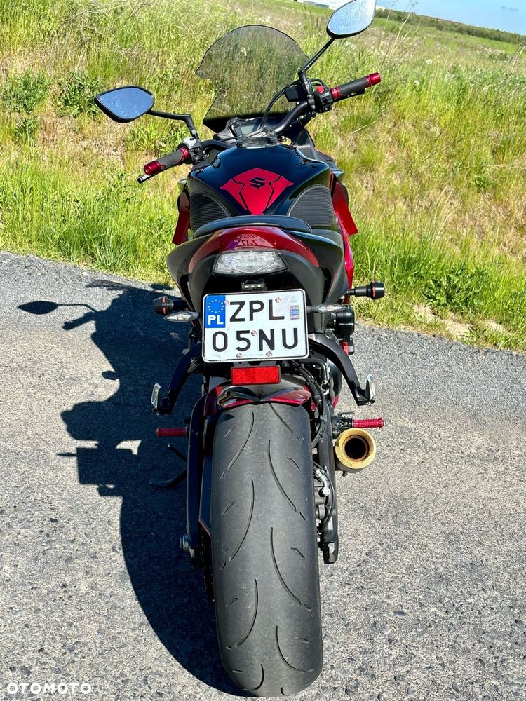 Suzuki GSX 1000 - 4