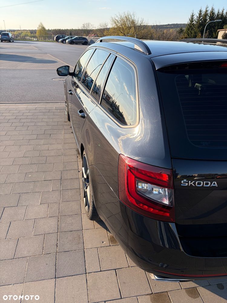 Skoda Octavia 2.0 TSI RS DSG - 4