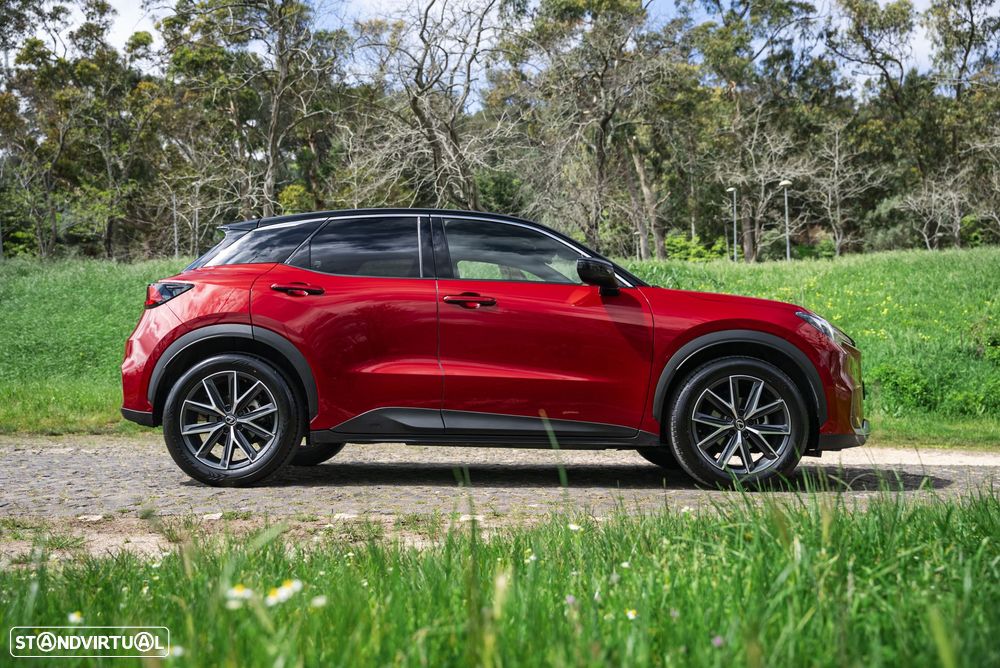 Lexus LBX Emotion - 32