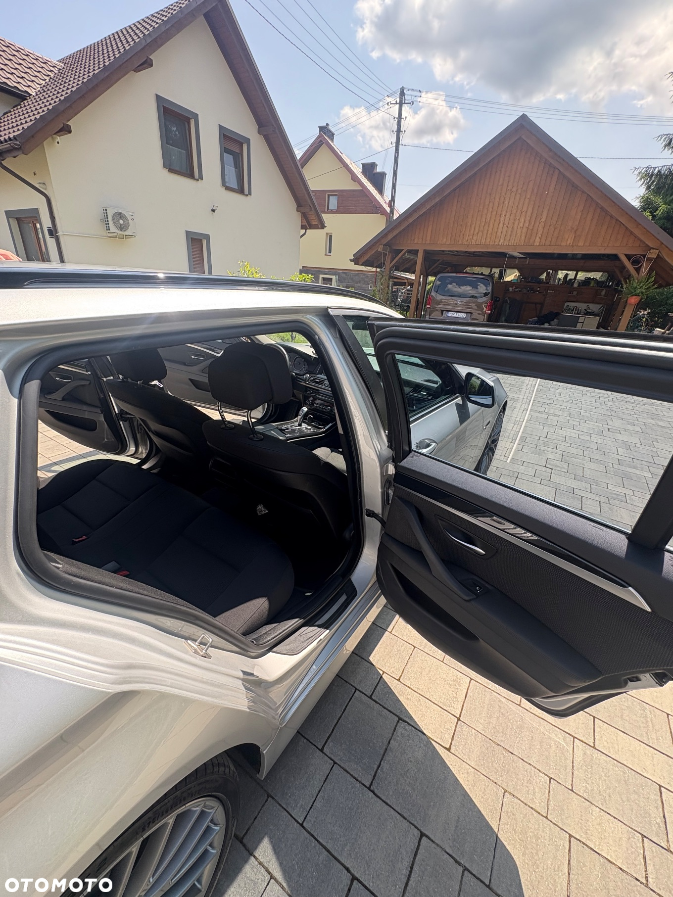 BMW Seria 5 525d xDrive Touring Modern Line - 11