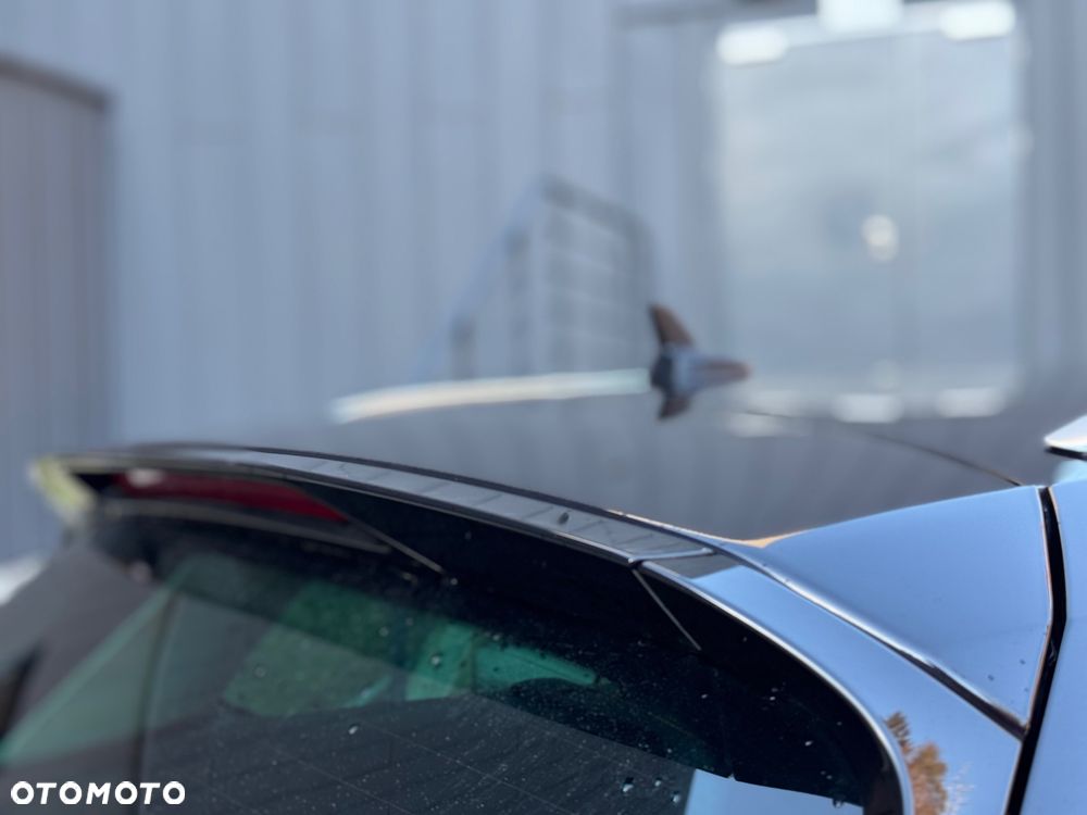 Volkswagen Passat 2.0 TDI SCR DSG Highline - 16