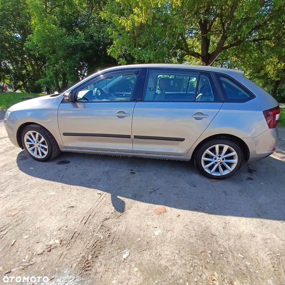 Skoda RAPID Spb 1.0 TSI Style - 2