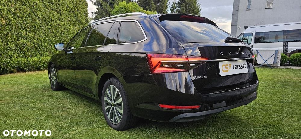 Skoda Superb 2.0 TSI Style DSG - 11