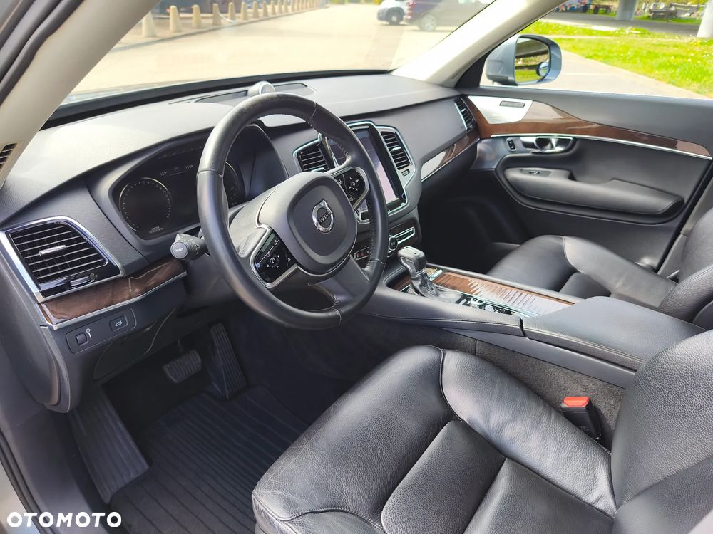 Volvo XC 90 T6 AWD Momentum 7os - 14