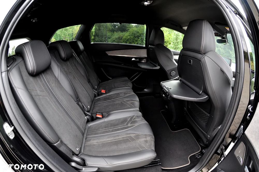 Peugeot 5008 PureTech 180 EAT8 Stop & Start GT - 28