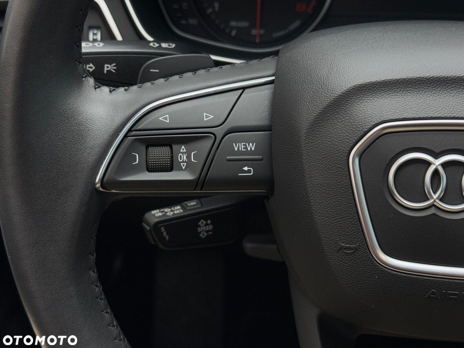 Audi A4 35 TFSI S tronic - 22