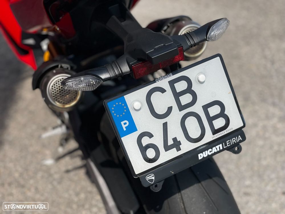 Ducati Panigale V2 S - 16
