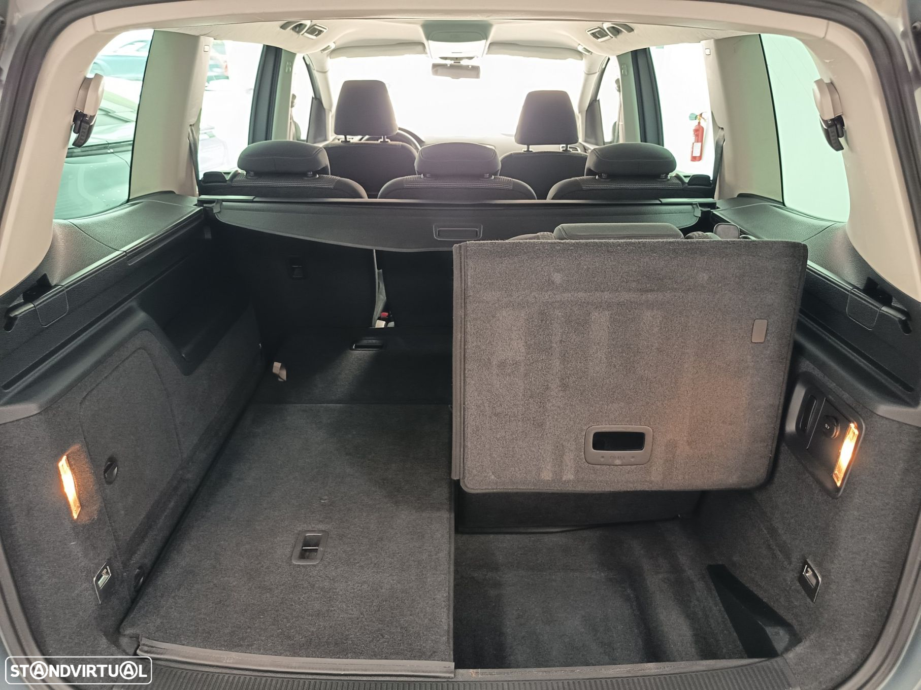 VW Sharan 2.0 TDI Highline - 21