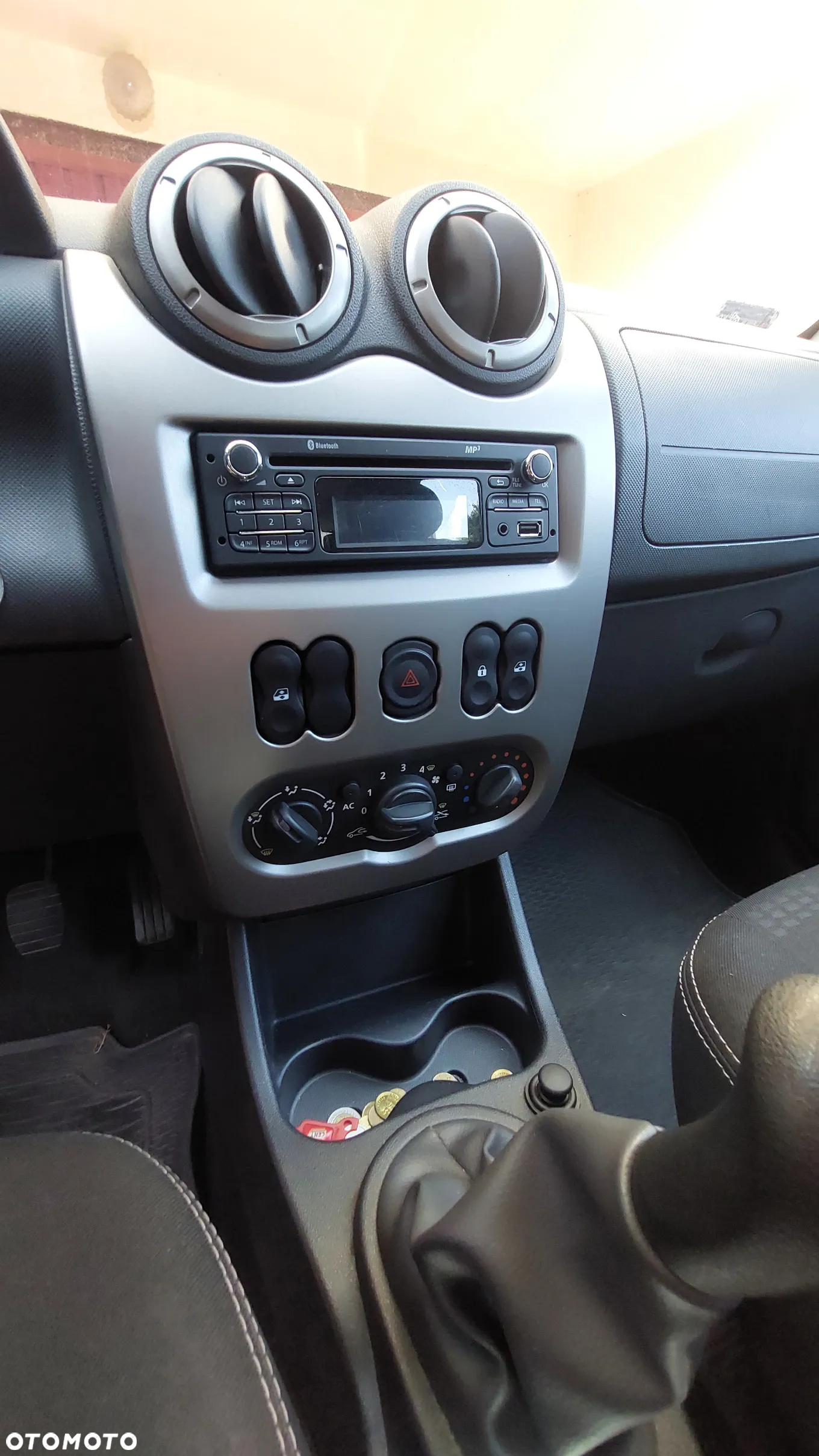 Dacia Sandero Stepway 1.6 - 7