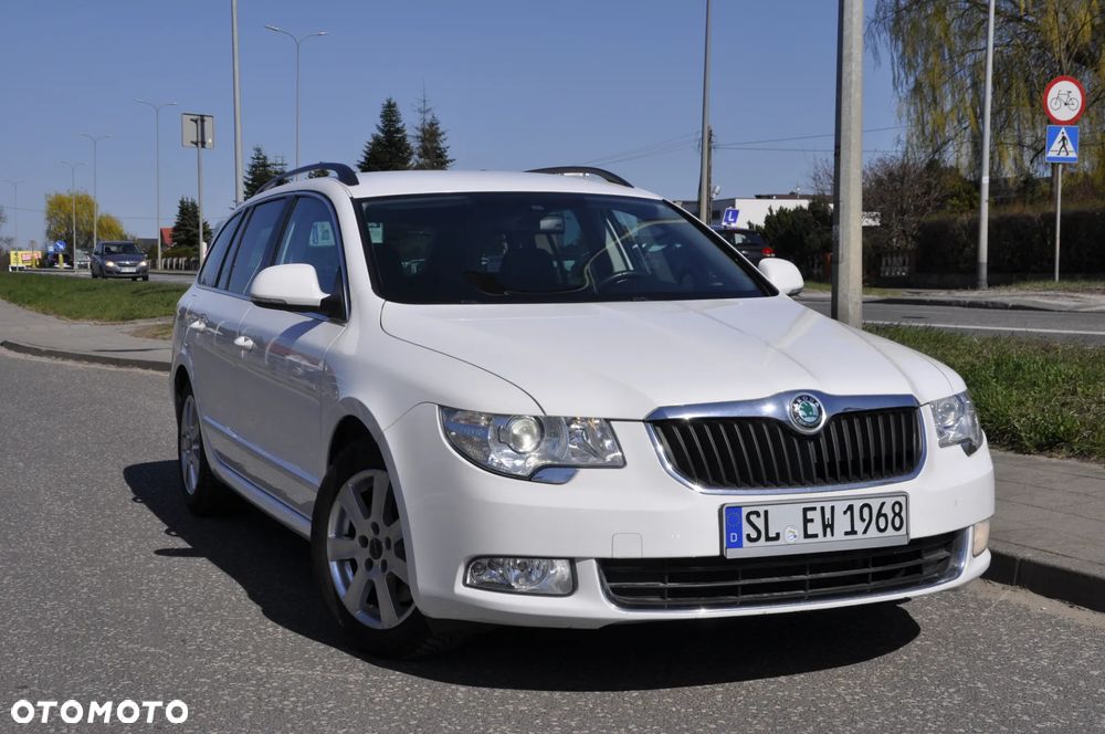 Skoda Superb 2.0 TDI DSG Exclusive - 1