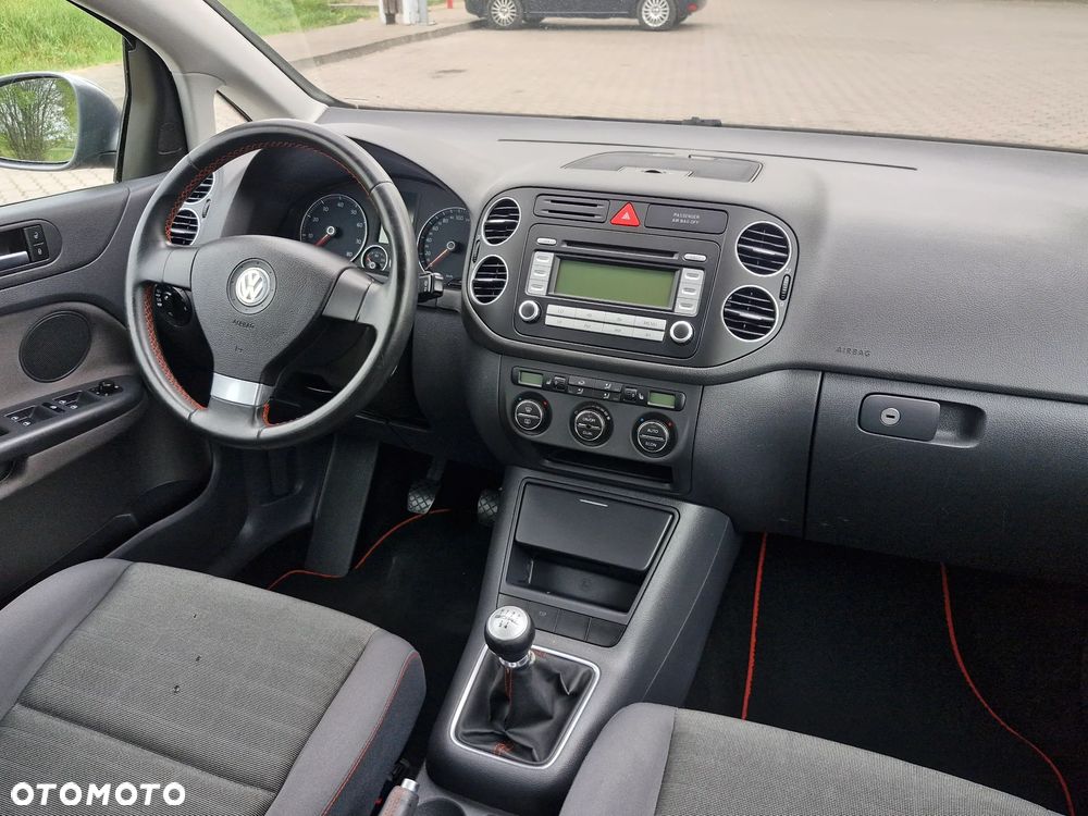 Volkswagen Golf Plus 1.6 Goal - 17