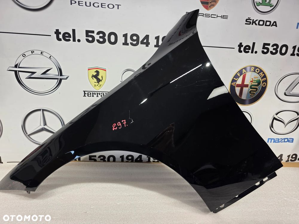 MERCEDES C-KLASSA W206 21- LEWY ŁADNY BŁOTNIK PRZEDNI PRZÓD NR A2068810100 NR AUKCJI BŁ297 - 1