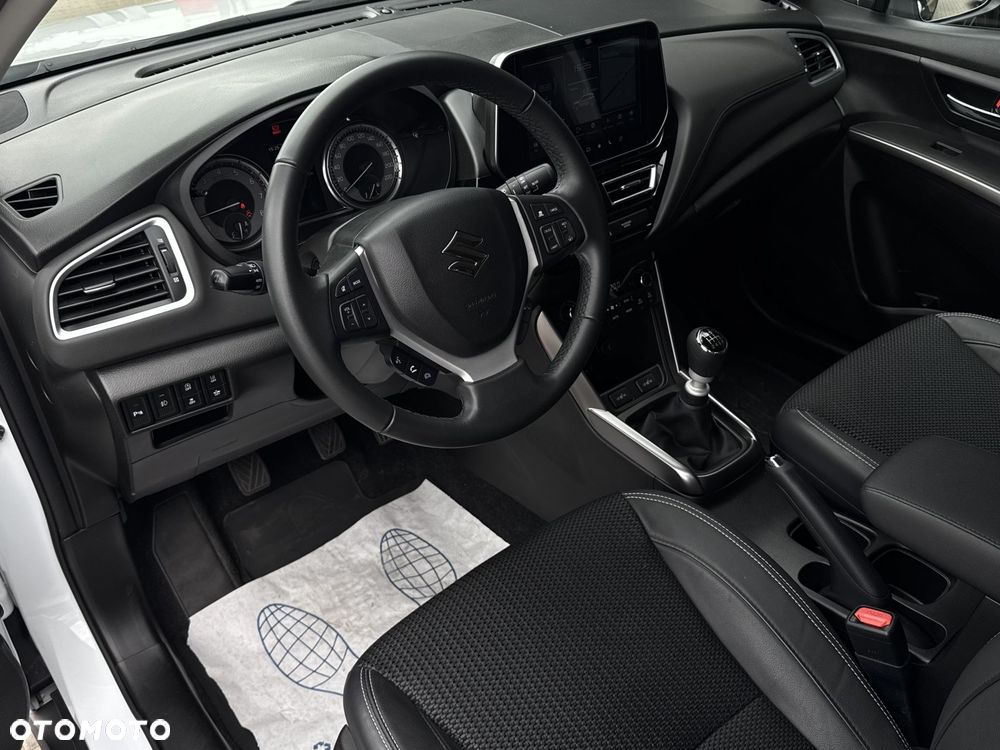 Suzuki SX4 S-Cross - 13
