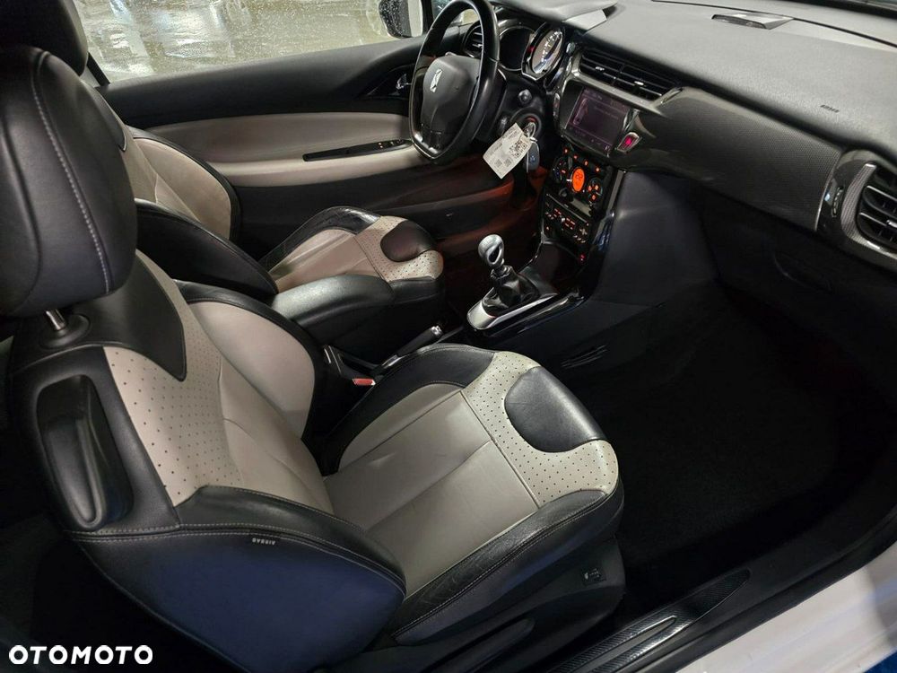 Citroën DS3 1.6 THP SportChic - 22