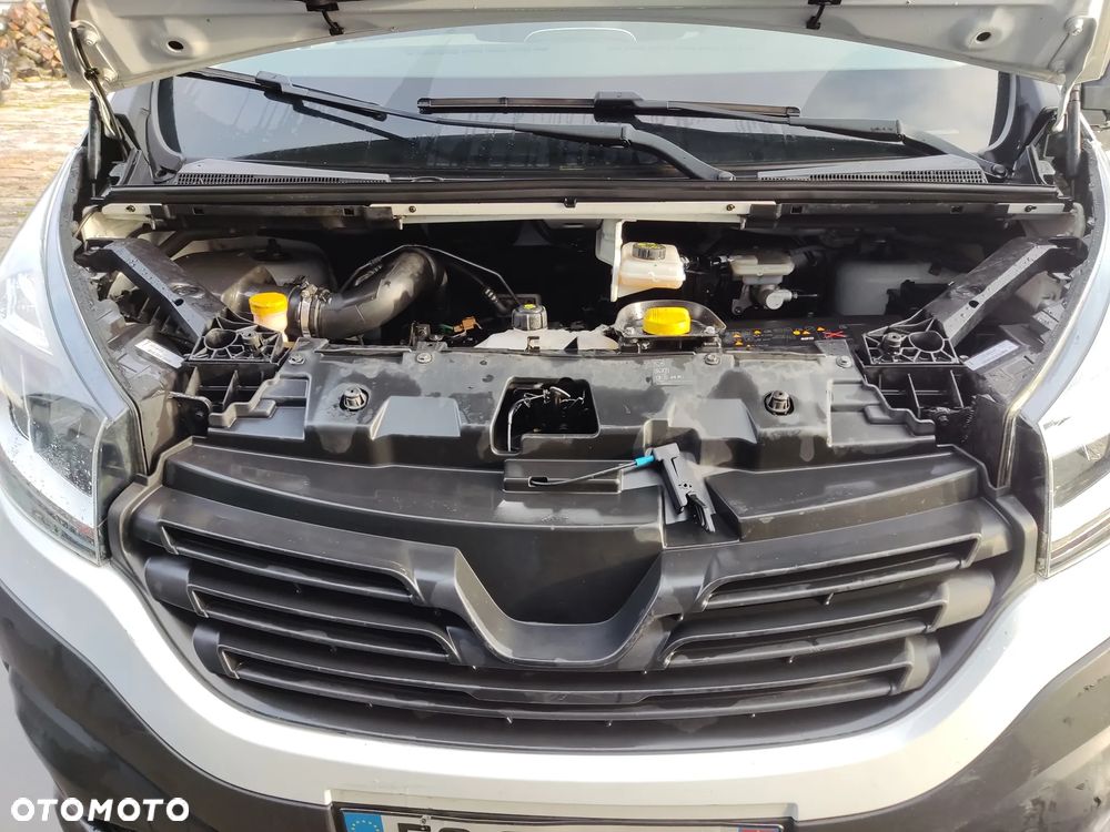Renault Trafic - 17