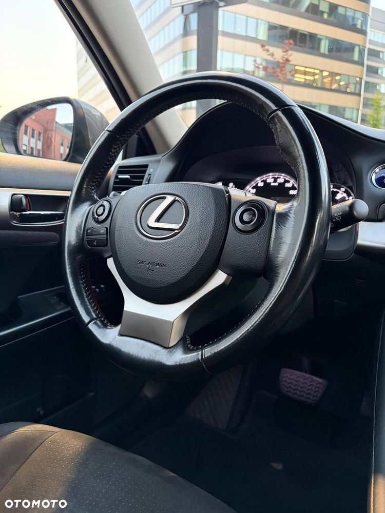 Lexus CT 200h Elite EU6 - 9